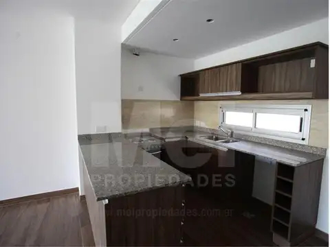 Departamento 3 ambientes con 2 baños