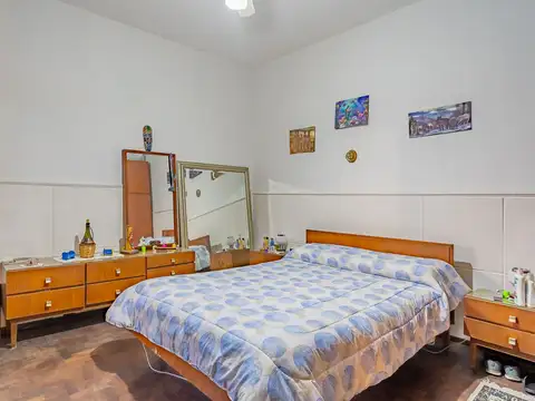 CASA EN VENTA EN BARRIO BELGRANO DOS DORMITORIOS