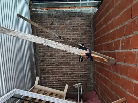 VENTA CASA EN FLORENCIO VARELA