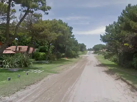 Avenida del Libertador e/ Avenida del Olimpo y Alcino