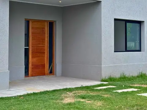 Casa en Venta en Countries y Barrios Cerrados en Escobar, Partido de Escobar