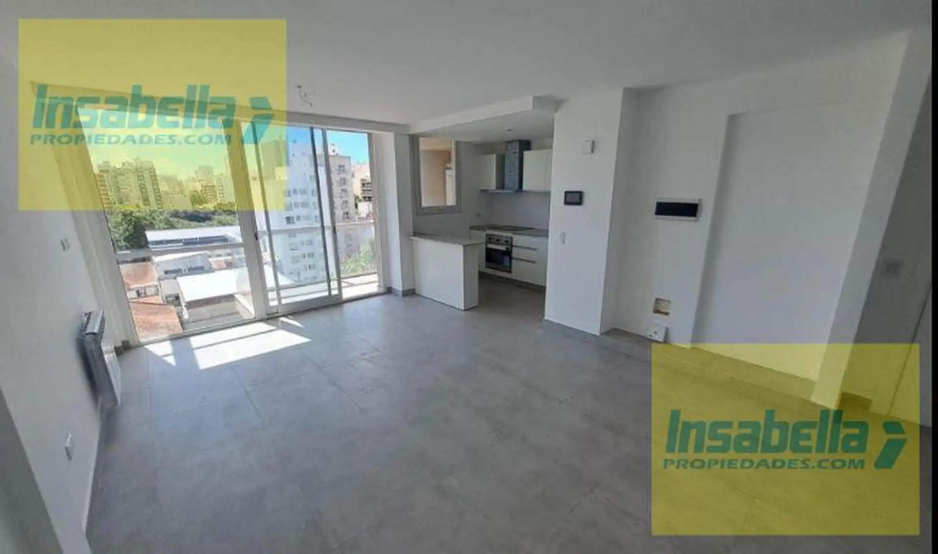 Depto 3 amb, 82m² con cochera y balcón — Plaza Mitre