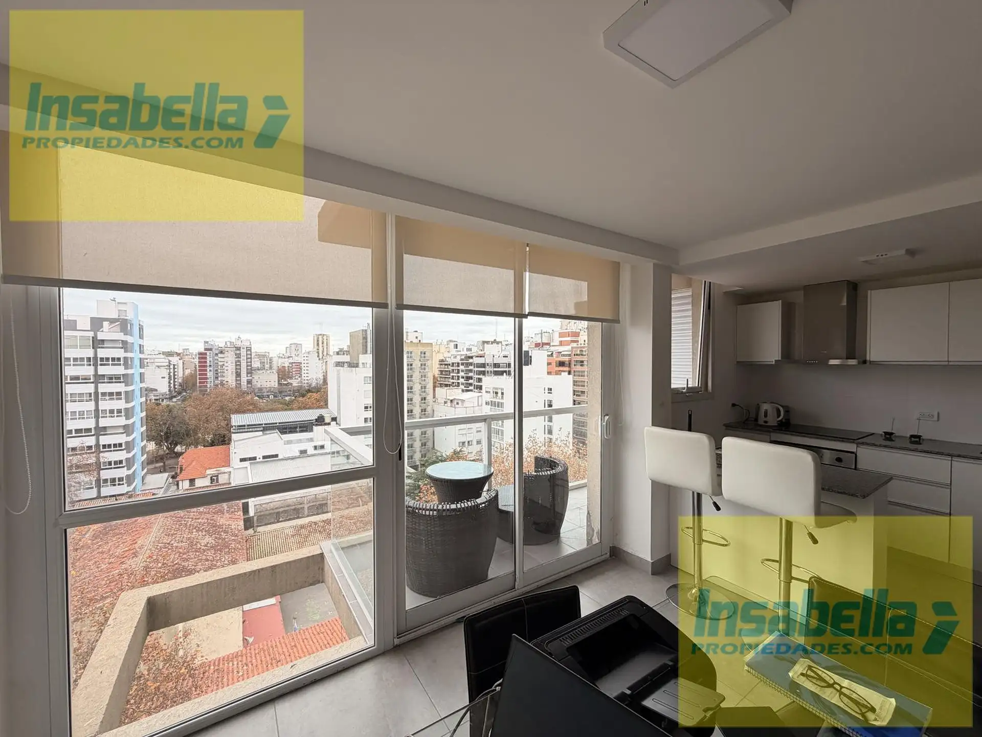 Depto 3 amb, 82m² con cochera y balcón — Plaza Mitre