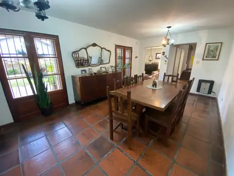 Casa en Venta de 5 dormitorios