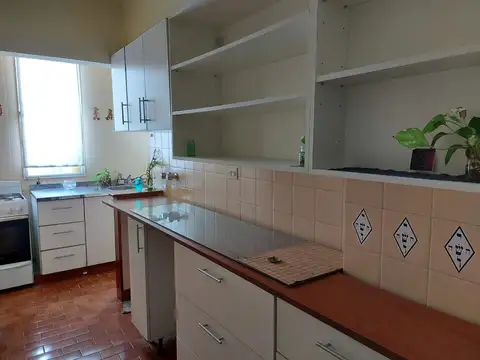 Departamento en Alquiler con 1 cocheras