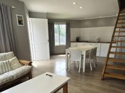 Venta complejo de 3 unidades sobre lote de 400 m² en Claromecó
