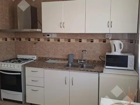 Casa en Alquiler en Rincón de los Sauces, $ 9.000.000