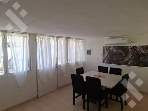 Casa en Alquiler de 3 dormitorios