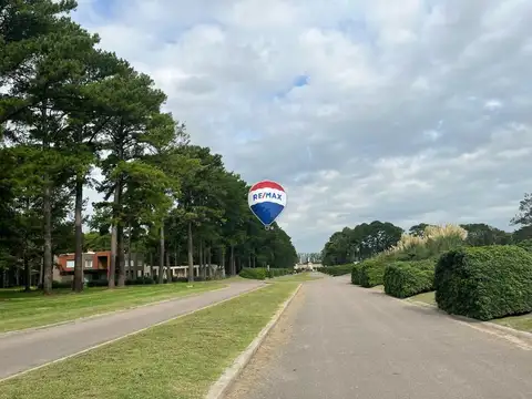 TERRENO EN VENTA EN LOS PINARES EXALTACION PERMUTA