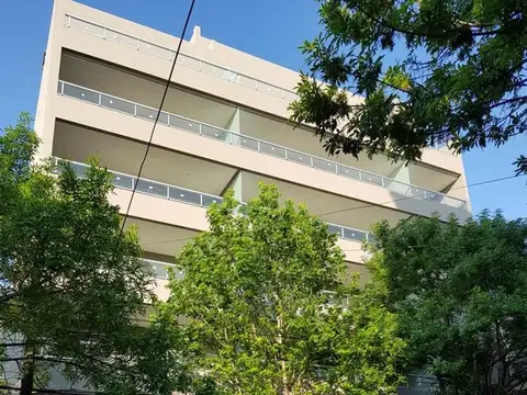 Joaquín V. González 2400, Piso 6