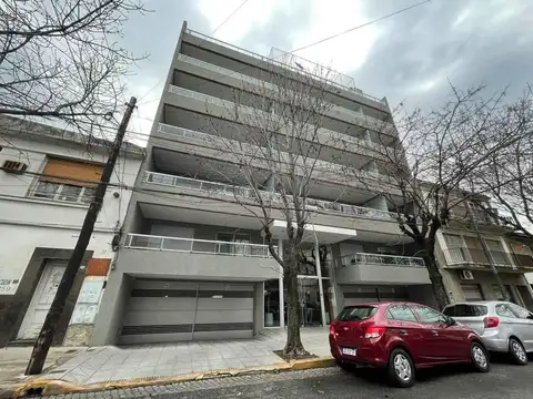 Joaquín V. González 2400, Piso 6°