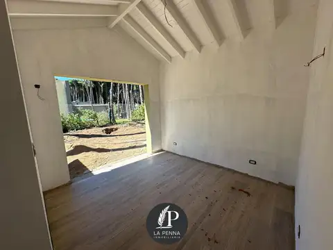 Casa en Venta en Carilo, USD 425.000