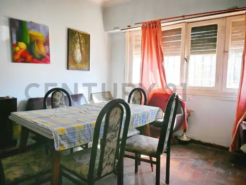 Casa 4 ambientes con 1 baño