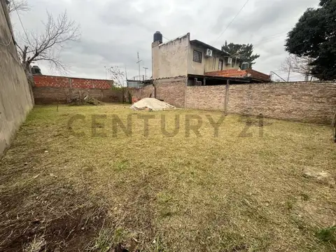 Terreno en Venta 20  mts Fondo