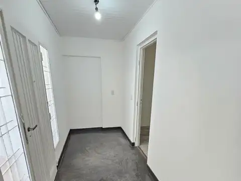 Depto Tipo Casa en Alquiler de 2 dormitorios
