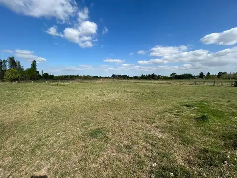 Venta terreno central 2023 mts2- Barrio La Amanecida, Exaltación de la cruz