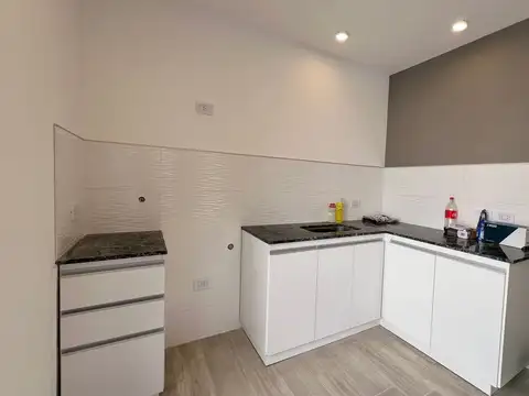 Depto Tipo Casa en Venta 1 año