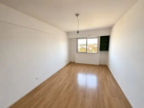 Departamento  en Alquiler en Ciudad Jardin, Tres de Febrero, G.B.A. Zona Oeste