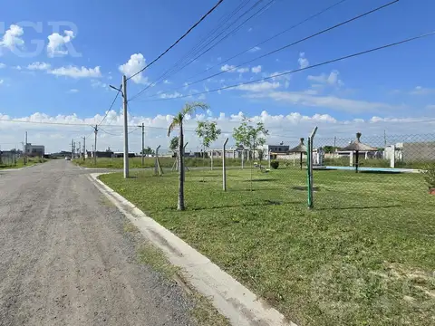 Casa a terminar en Tristán Suarez Barrio Mi Tierra