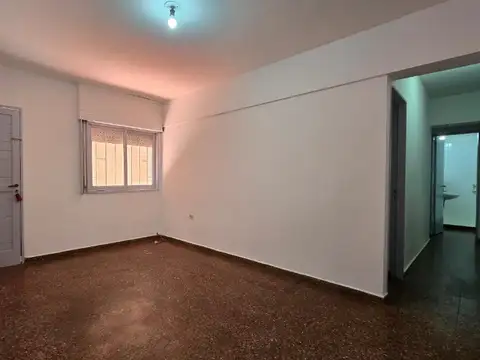 RIOJA 600, Piso 2