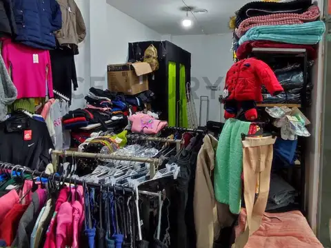 Local en Venta 49 años