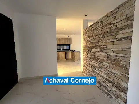 Casa en Alquiler en Puertos - Araucarias, USD 1.300