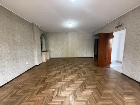 Departamento en Alquiler de 3 dormitorios