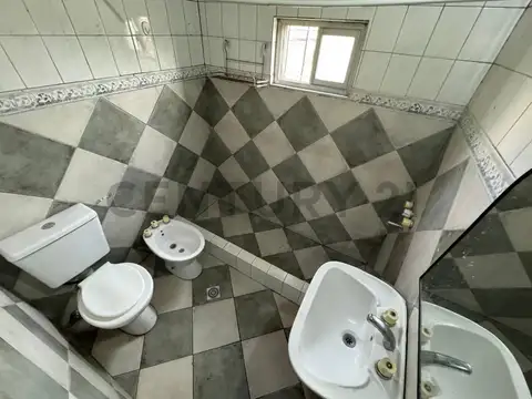 Rio Limay 1600, Piso 0