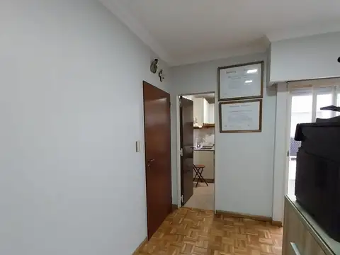 Suipacha 700, Piso 7