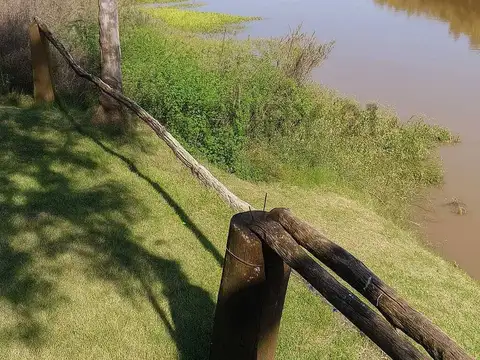 TERRENO A LA VENTA EN DELTA DEL BUCARE - MONJE