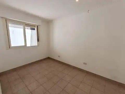 Depto Tipo Casa en Venta 60 años