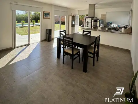 Casa en Venta de 3 dormitorios