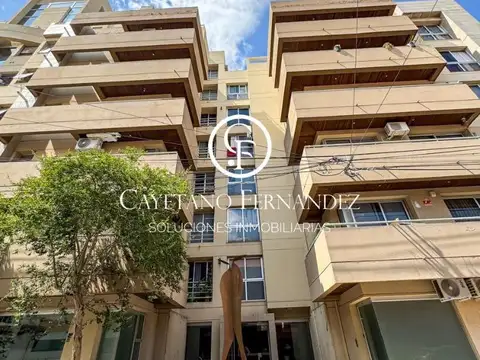 Pasaje Mollinedo 207 , Piso 1