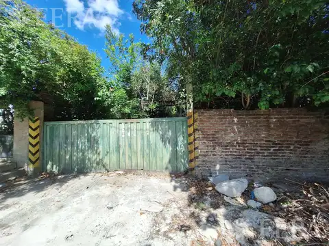 Terreno en Venta 42  mts Fondo