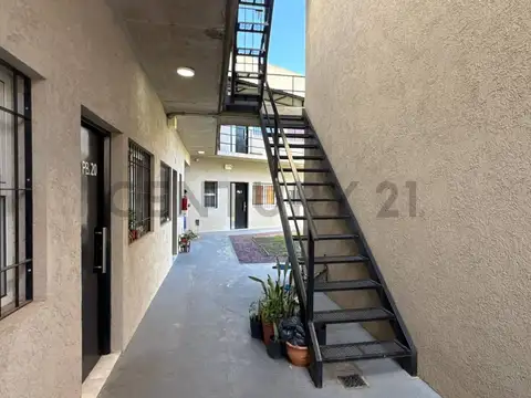 dpto en venta de 3 AMB PILAR, CONDOMINIO con SUM
