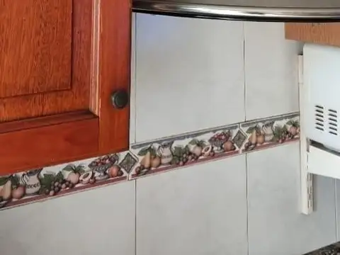 Dúplex en venta - 3 dormitorios 2 baños - 130mts2 - Quilmes