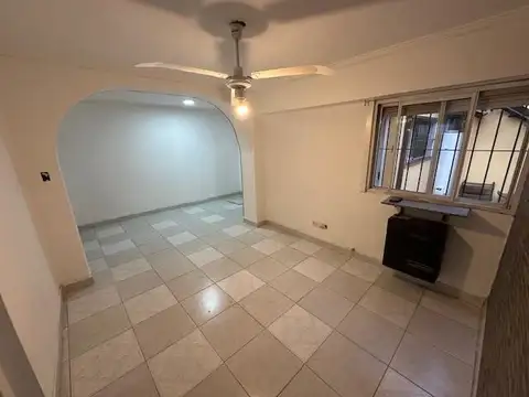 Depto Tipo Casa en Alquiler 35 años