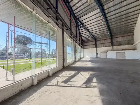 Local en Alquiler en Moreno, USD 4.170