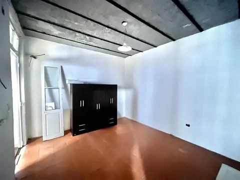 Oportunidad Casa pasillo en Venta (Barrio Industrial)