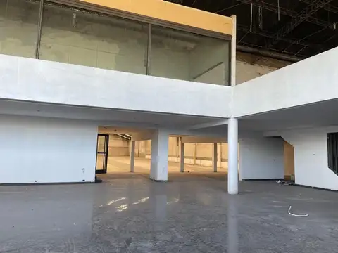 Galpon en Venta en Luis Guillon, USD 2.500.000