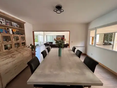 VENTA APTA CREDITO o Alquiler Anual FULL AMOBLADA Casa 7 ambientes con pileta - Pilar Del Lago C.C