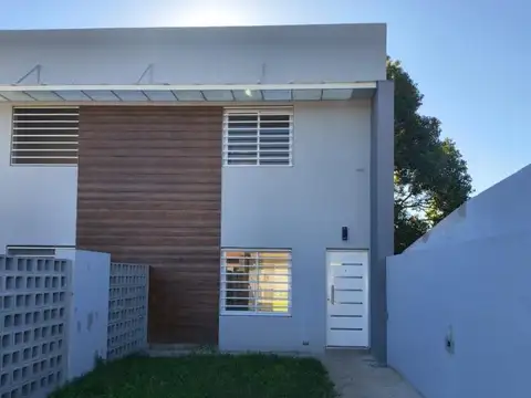 DUPLEX EN VENTA