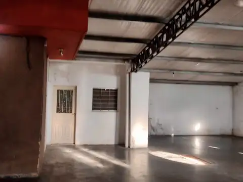Galpon en Alquiler 20  mts Fondo