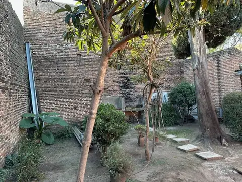 Terreno en Venta 30  mts Fondo