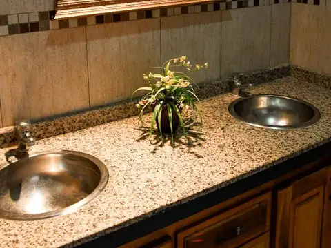 Quinta en Venta de 1 dormitorio