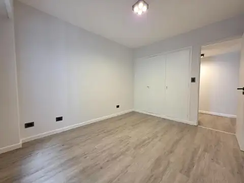 DEPARTAMENTO 3 AMBIENTES SOBRE AV. MARTIN GARCIA