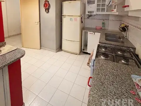 Departamento 4 ambientes con 2 baños
