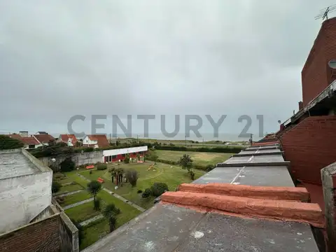 VENTA DEPARTAMENTO 3 AMBIENTES DÚPLEX EN LOS ACANTILADOS CON COCHERA Y VISTA AL MAR