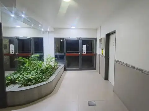 Departamento 3 ambientes España 800 Torre 11