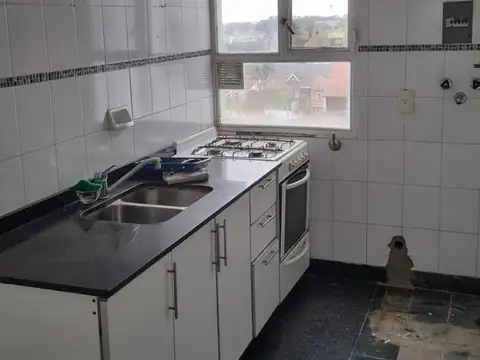 Departamento en Alquiler en Quilmes, $ 700.000